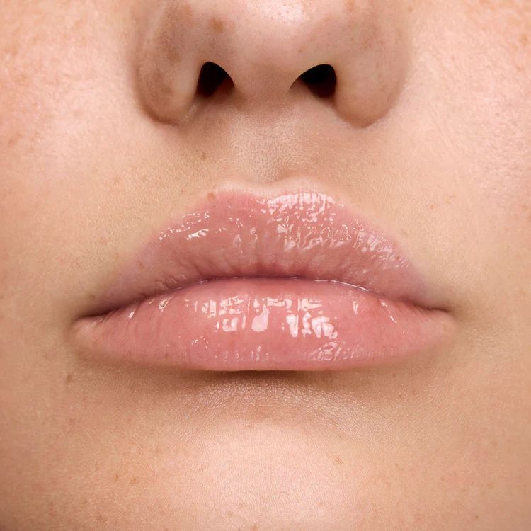 22 - Milky Clear (Rosy Plump)