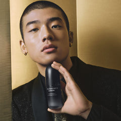 SHISEIDO Men Total Revitalizer Holiday Kit