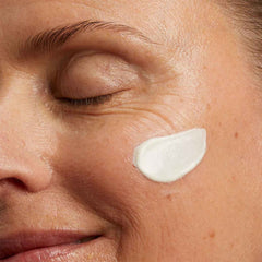 Clarins Nutri-Lumière SPF15