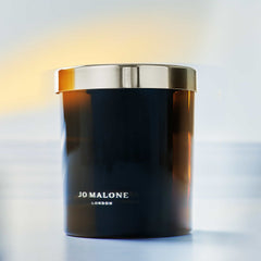 Jo Malone Myrrh & Tonka Candela Profumata