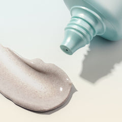 DayWear Multi-Protection Antioxidant Sheer Tint Release Moisturizer