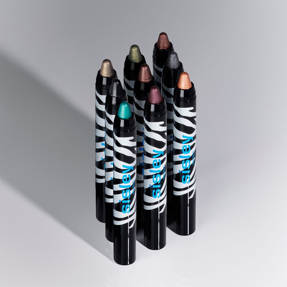 27 Plum
