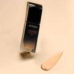 Sensai Foundations Glowing Base