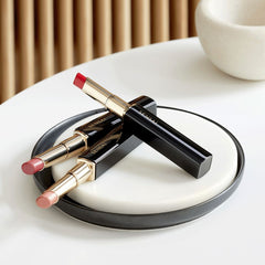 CL02 Chic Red