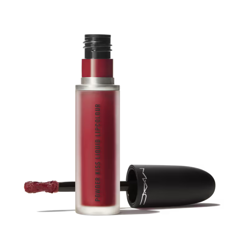 MAKE LOVE TO THE CAMERA