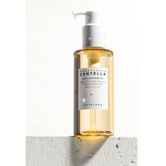 SKIN1004 Madagascar Centella Light Cleansing Oil