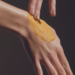 La Mer The Renewal Oil Exfoliator